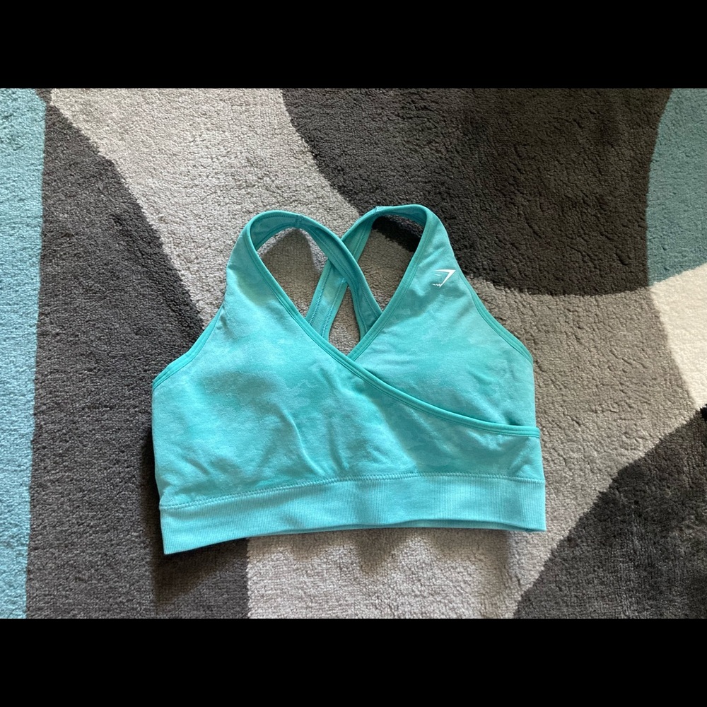 Camo sports bra. Hardly worn